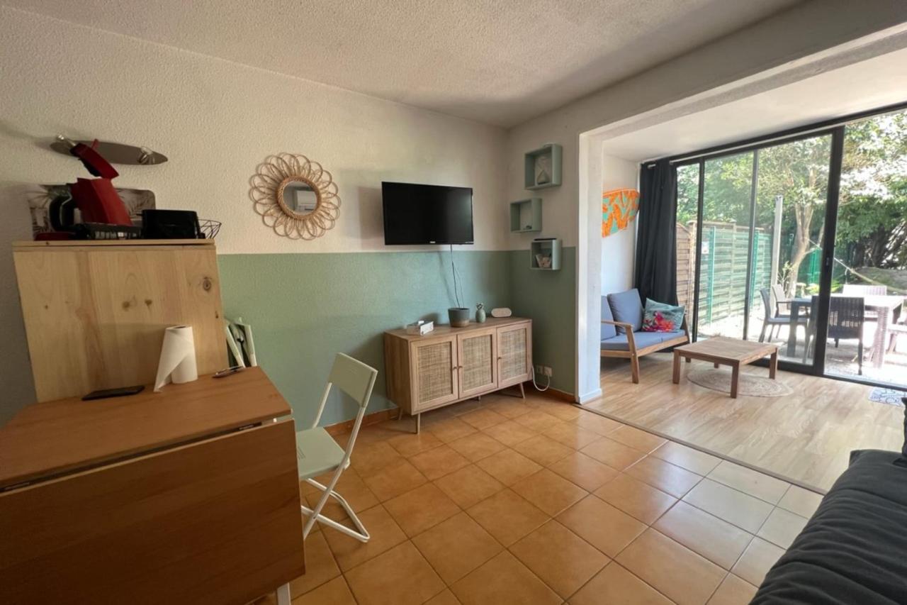 Le Tinhare - With Garden Near The Sea Apartment